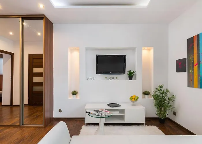 Apartamento Nowoczesny Przy Alejach Solidarnosci W Warszawie By Renters